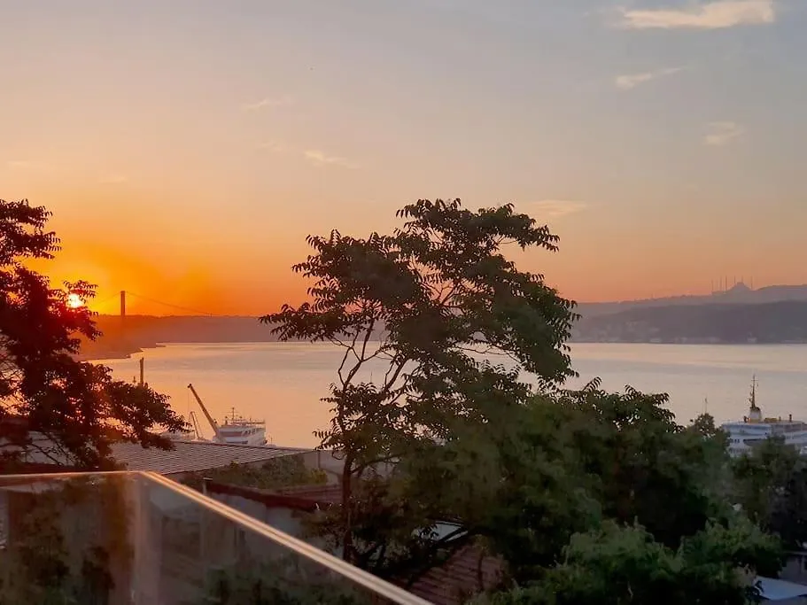 Panoramik Bogaz Manzarali Daire Apartment Istanbul