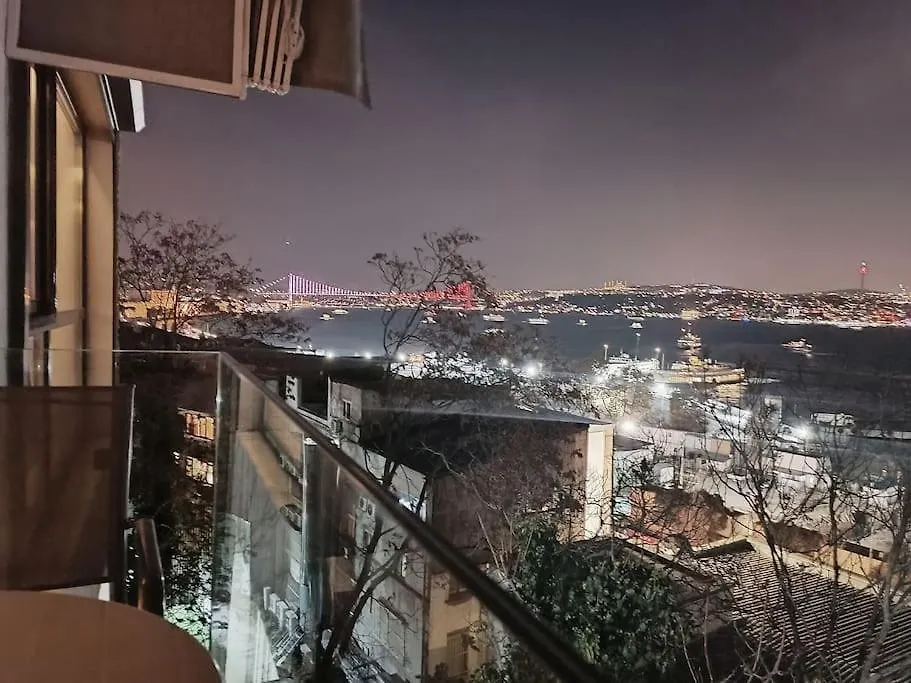 Panoramik Bogaz Manzarali Daire Apartman Isztambul